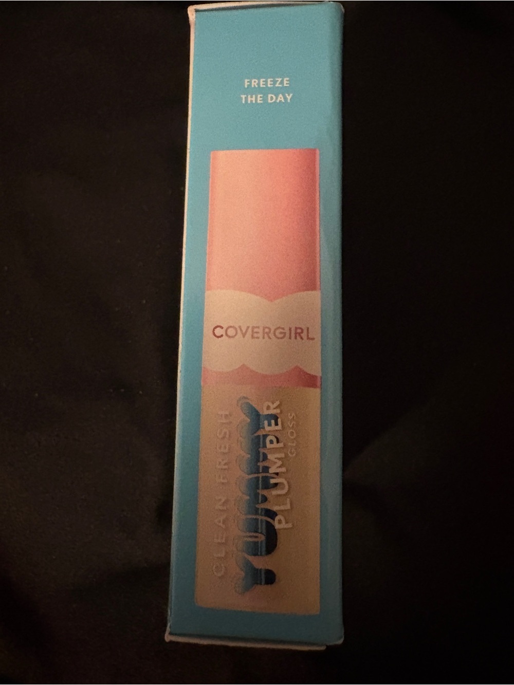 COVERGIRL Yummy Bites Plumper Gloss Duo Freeze Day Minter NIB - Picture 5 of 6